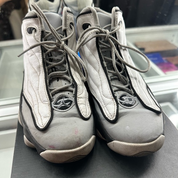 Jordan - Picture 3 of 3